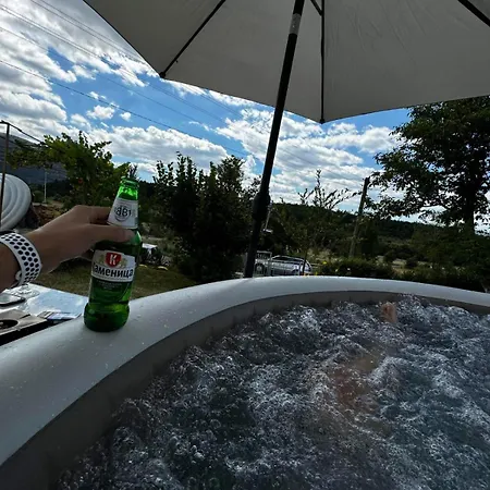 балканъ * 丘斯滕迪尔