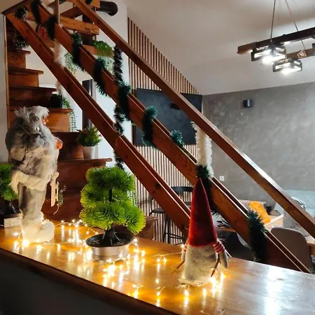 балканъ 招待所 丘斯滕迪尔